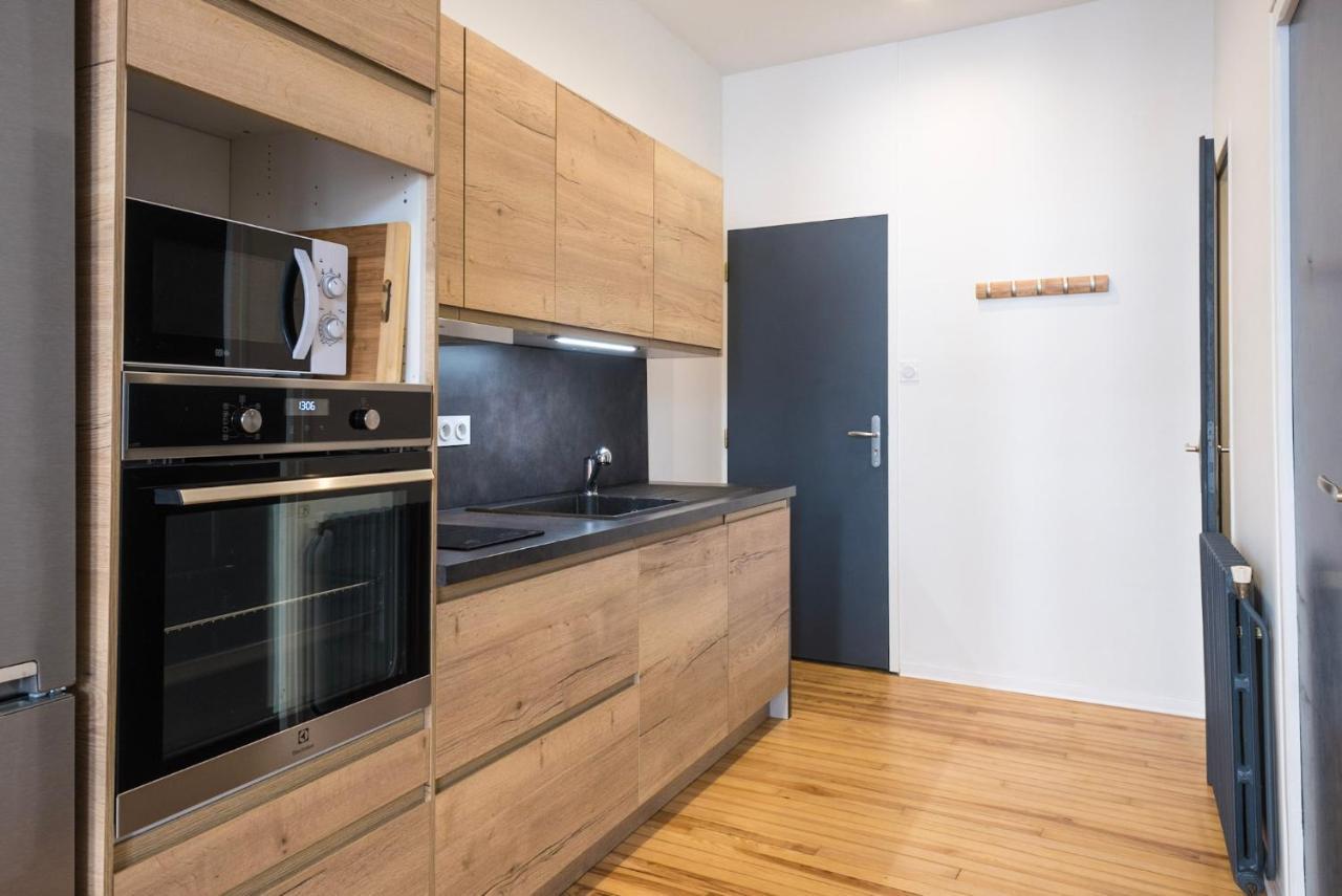 Appartamento NOUVEAU ! Studio NEUF, charme de l ancien, balcon, Netflix 4K...  Bagnères-de-Bigorre Esterno foto